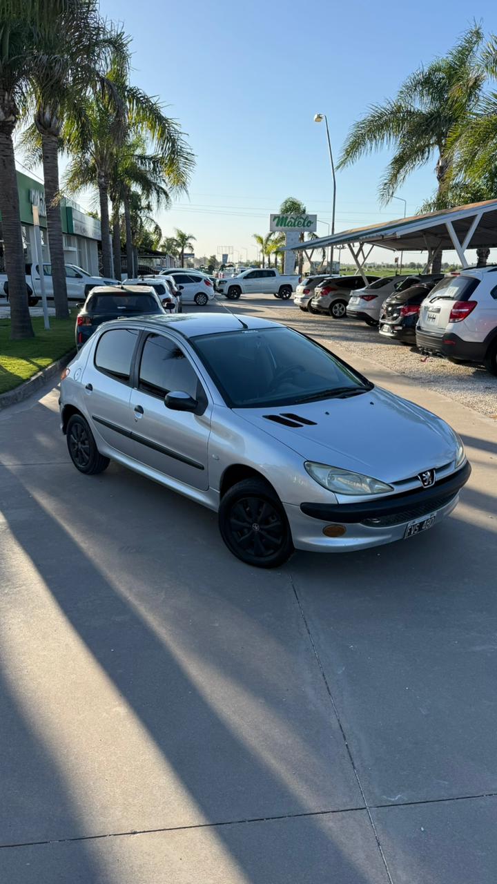 PEUGEOT - 206 SR  - PREMIUN AUT  - 2006